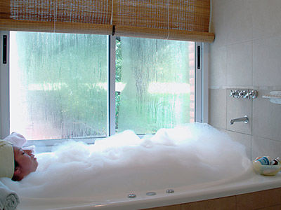 De & By Mh Hotel