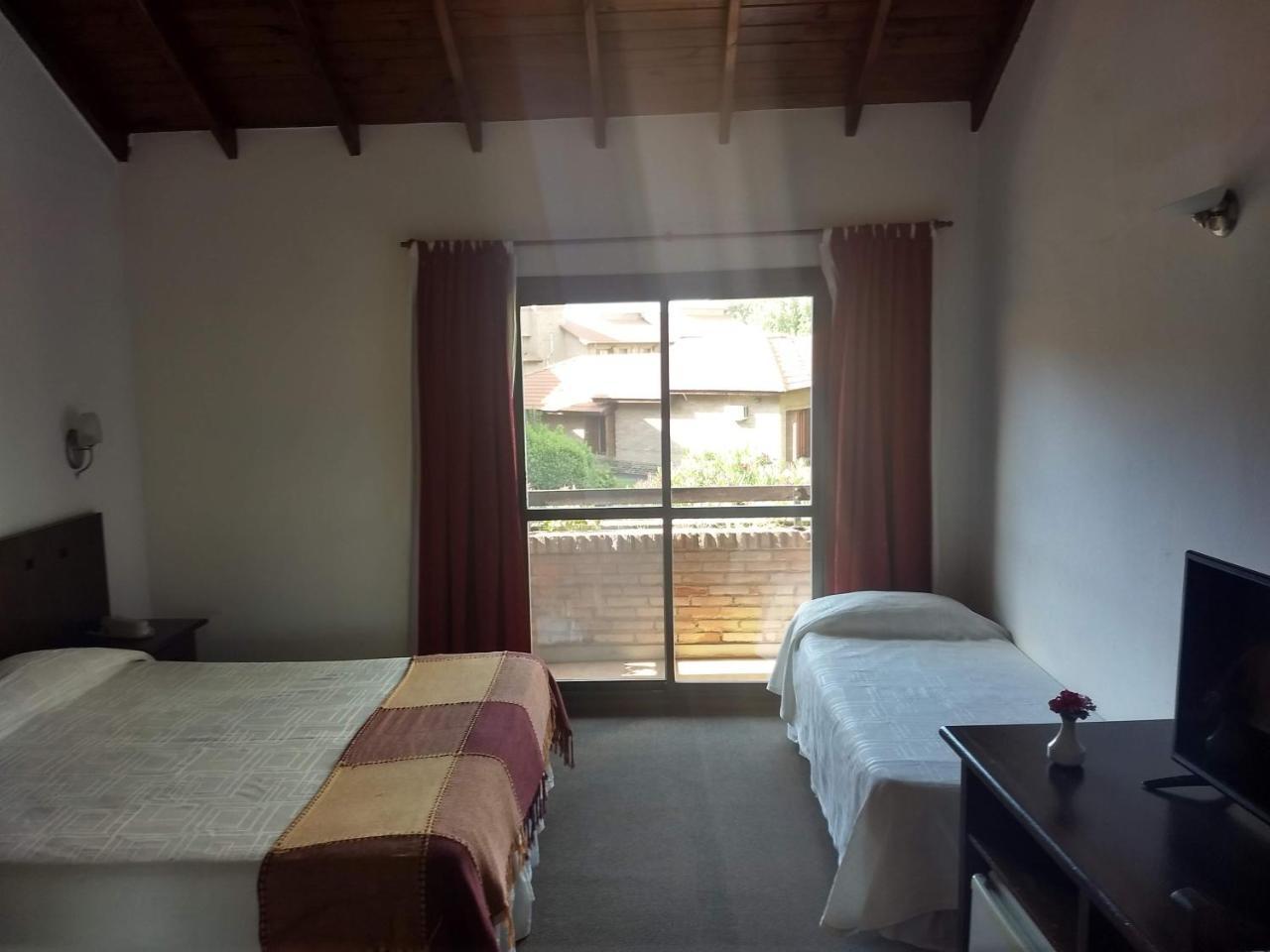 Hotel De & By Mh Villa de Merlo